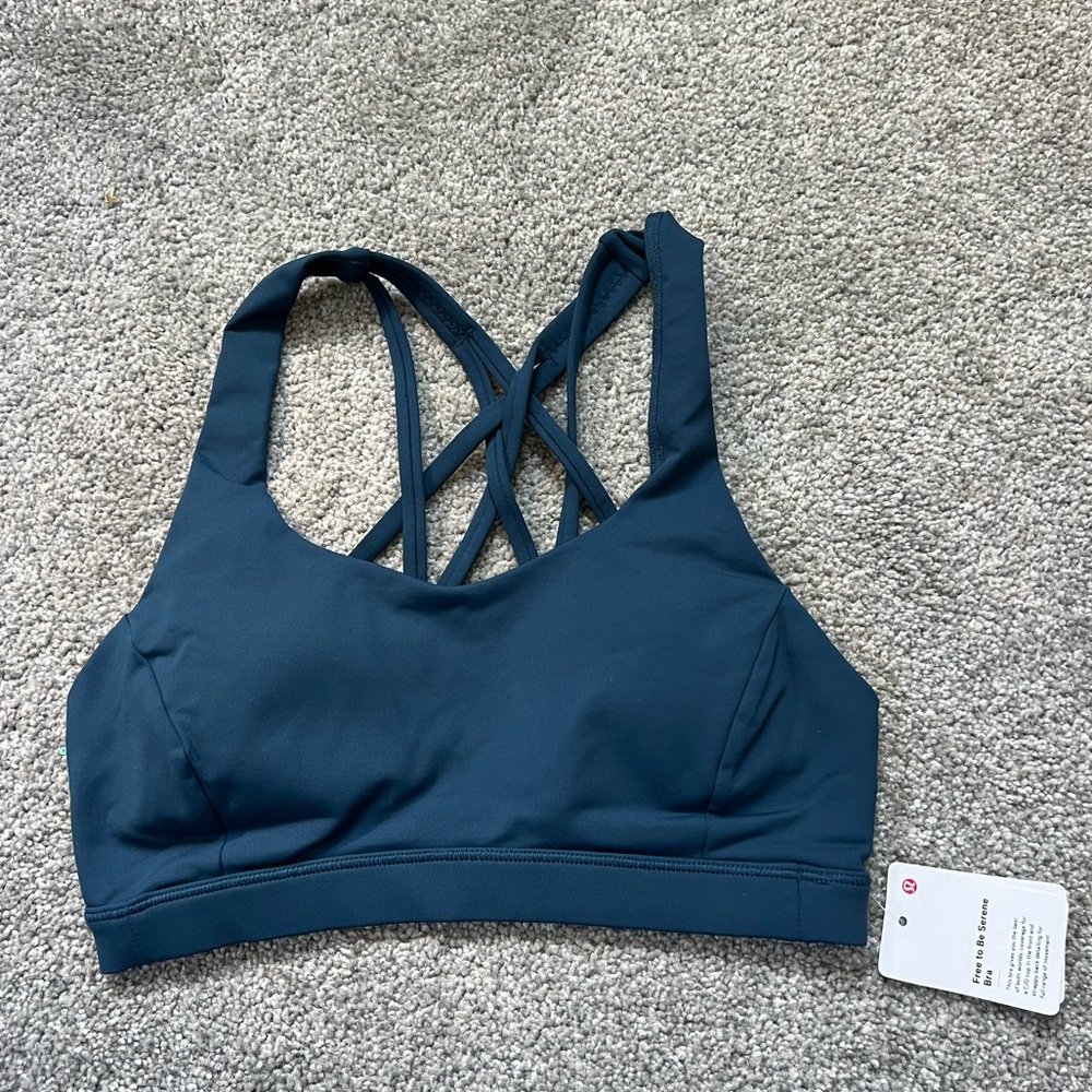 NWT Lululemon Free to be Serene bra